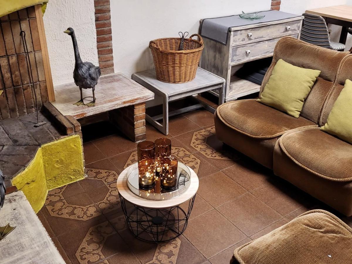 Hostal Torras Sant Hilari Sacalm Eksteriør bilde